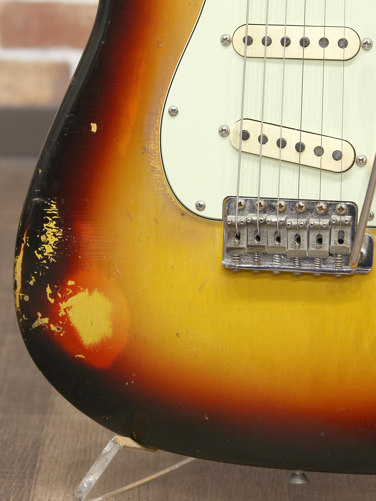 Fender 1964 Stratocaster A-Neck - 19.jpg