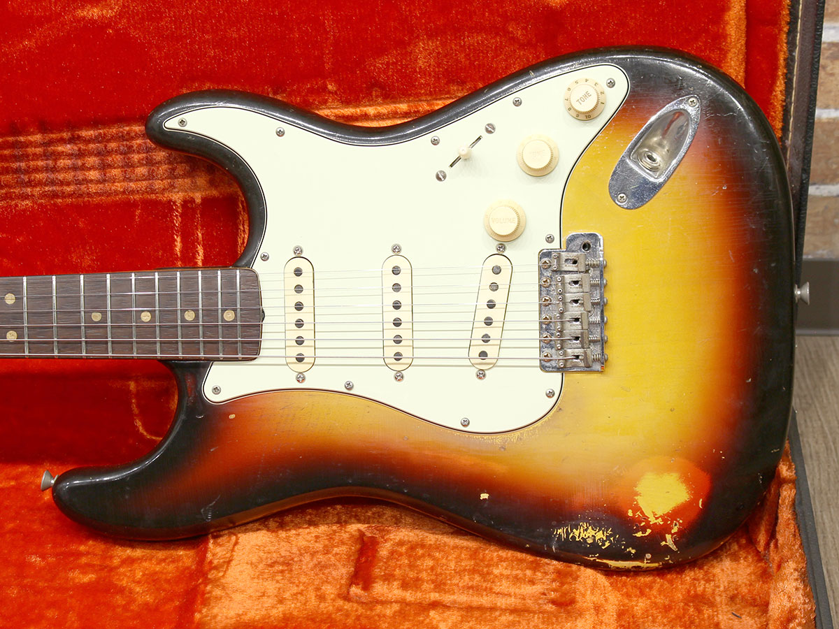 Fender 1964 Stratocaster A-Neck - 4.jpg
