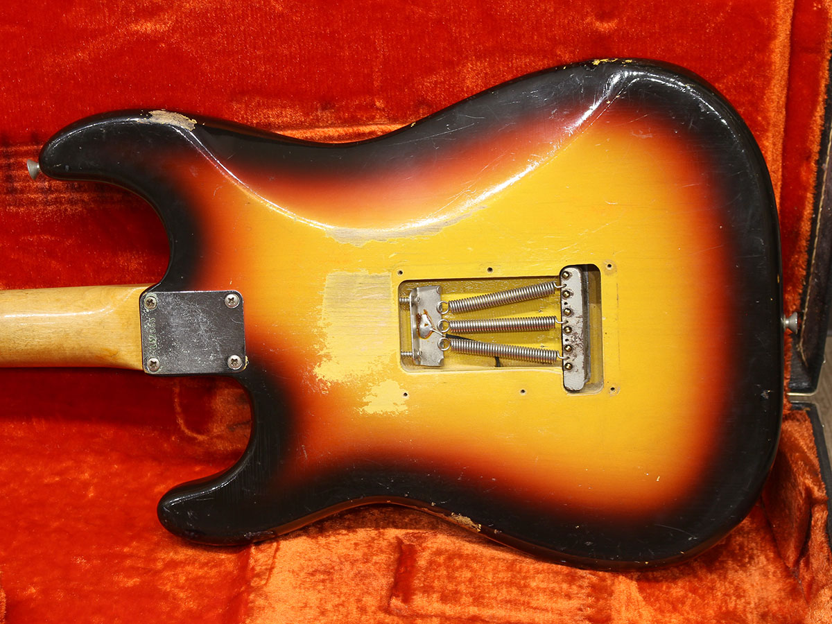 Fender 1964 Stratocaster A-Neck - 8.jpg