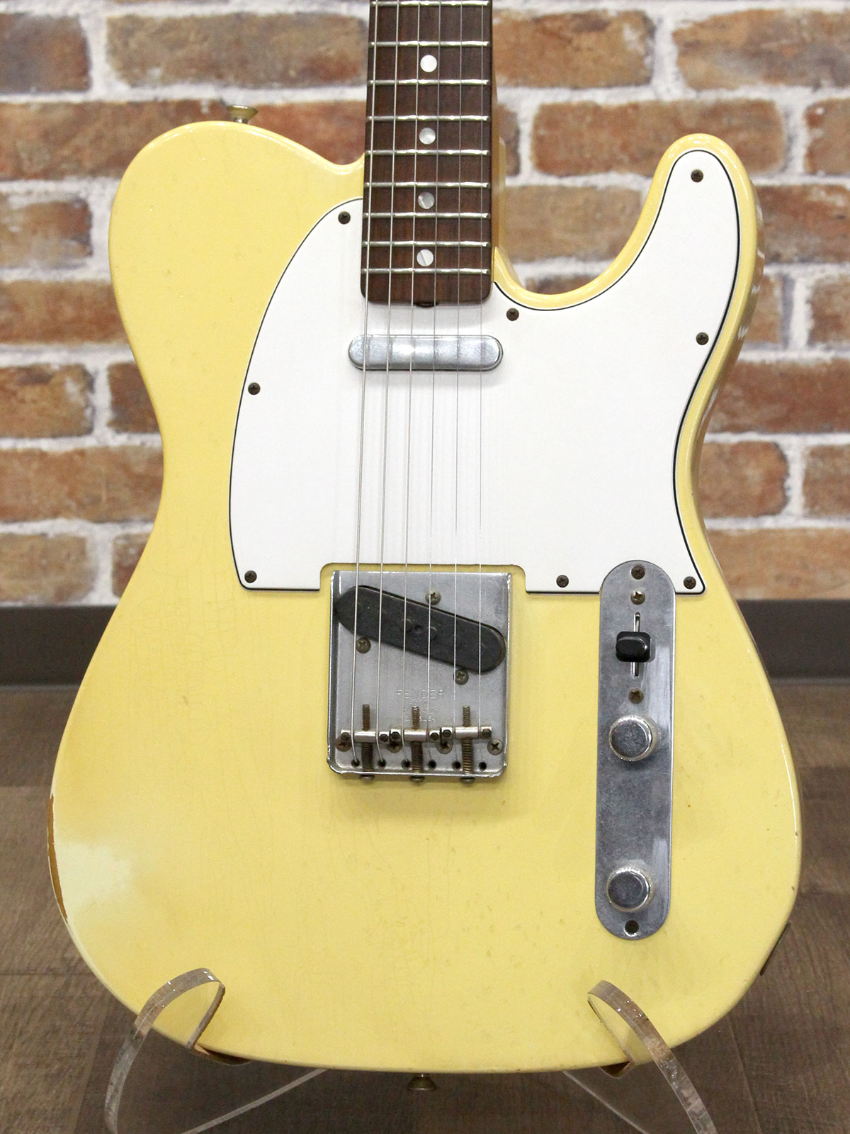 Fender Custom Shop 1967 Telecaster Relic Aged Vintage White 2011 - 13.jpg