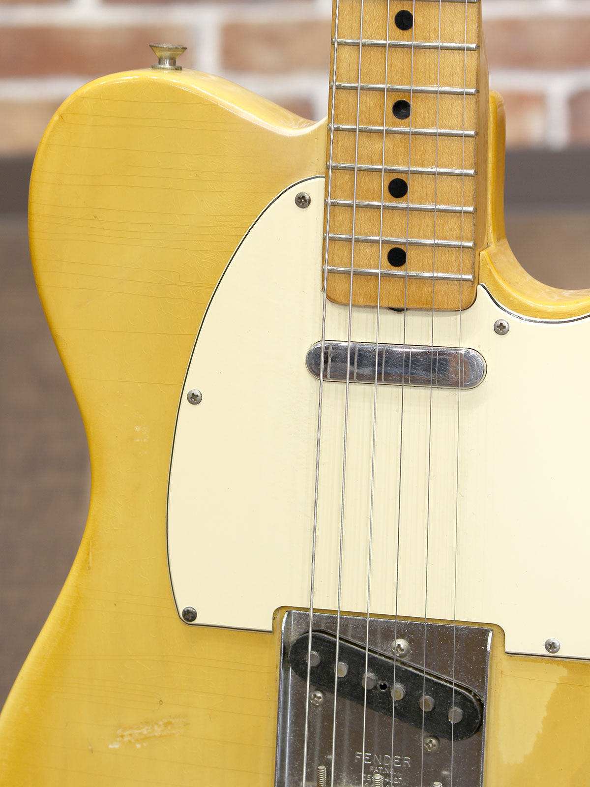 Fender 1971 Telecaster Blonde - 17.jpg