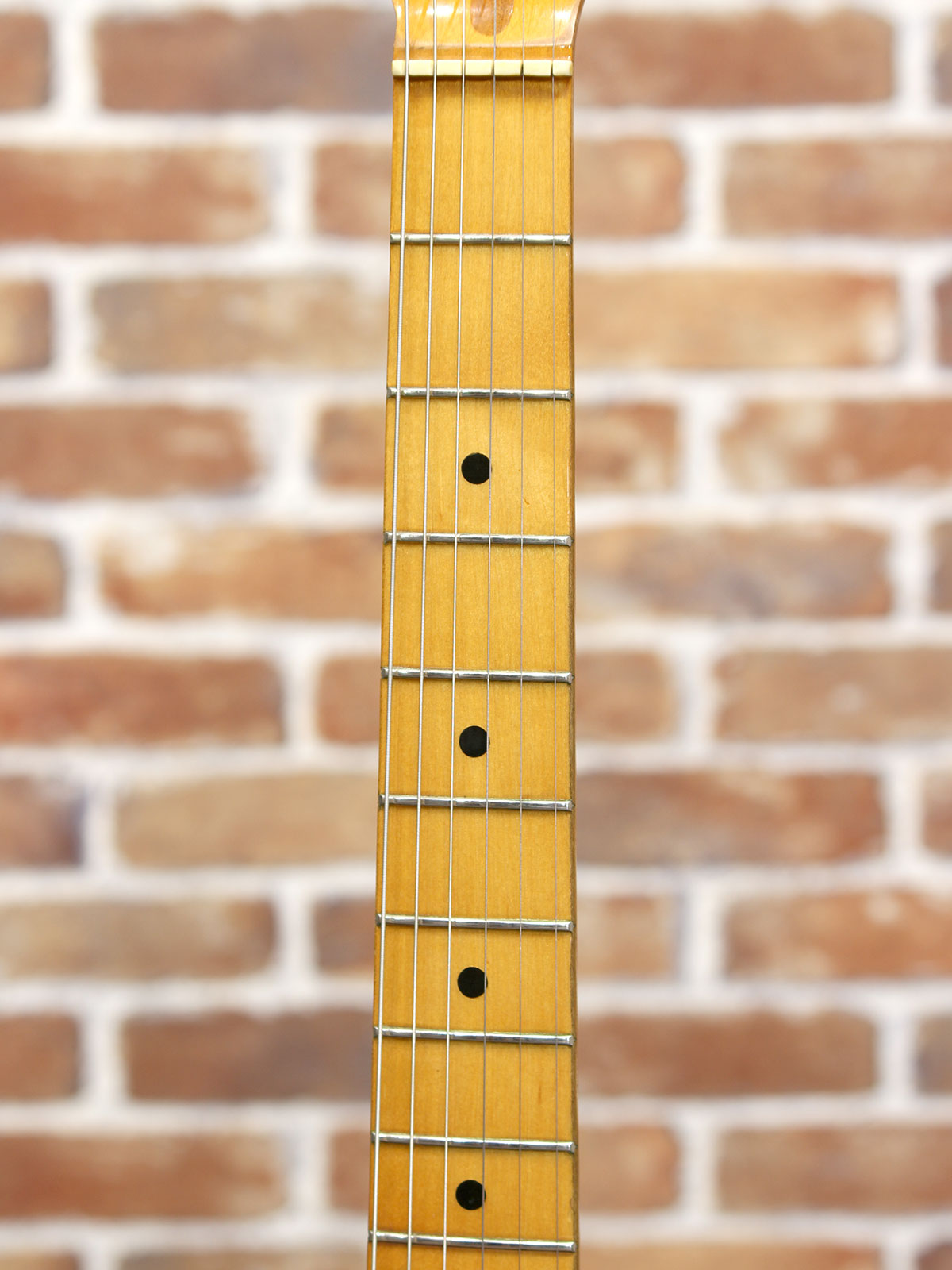 Fender 25th Anniversary Stratocaster Pearl White 1980 - 13.jpg