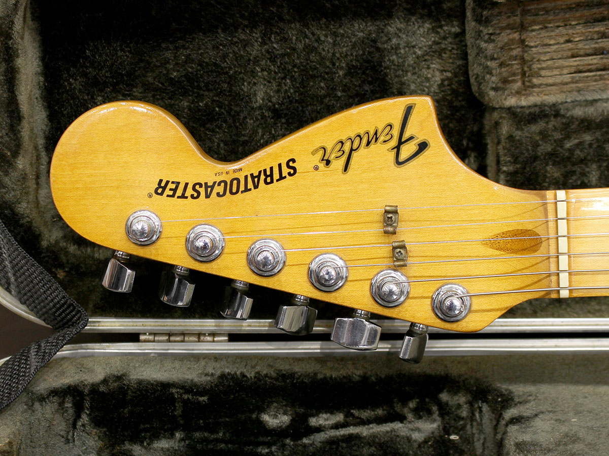 Fender 25th Anniversary Stratocaster Pearl White 1980 - 2.jpg