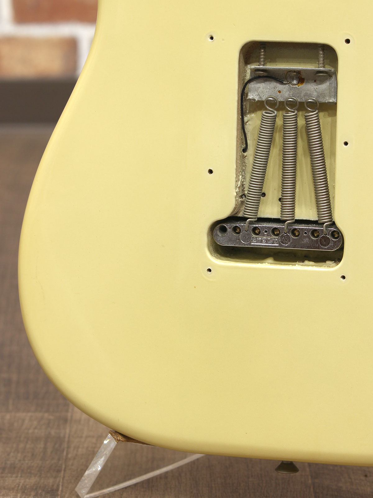 Fender 25th Anniversary Stratocaster Pearl White 1980 - 27.jpg