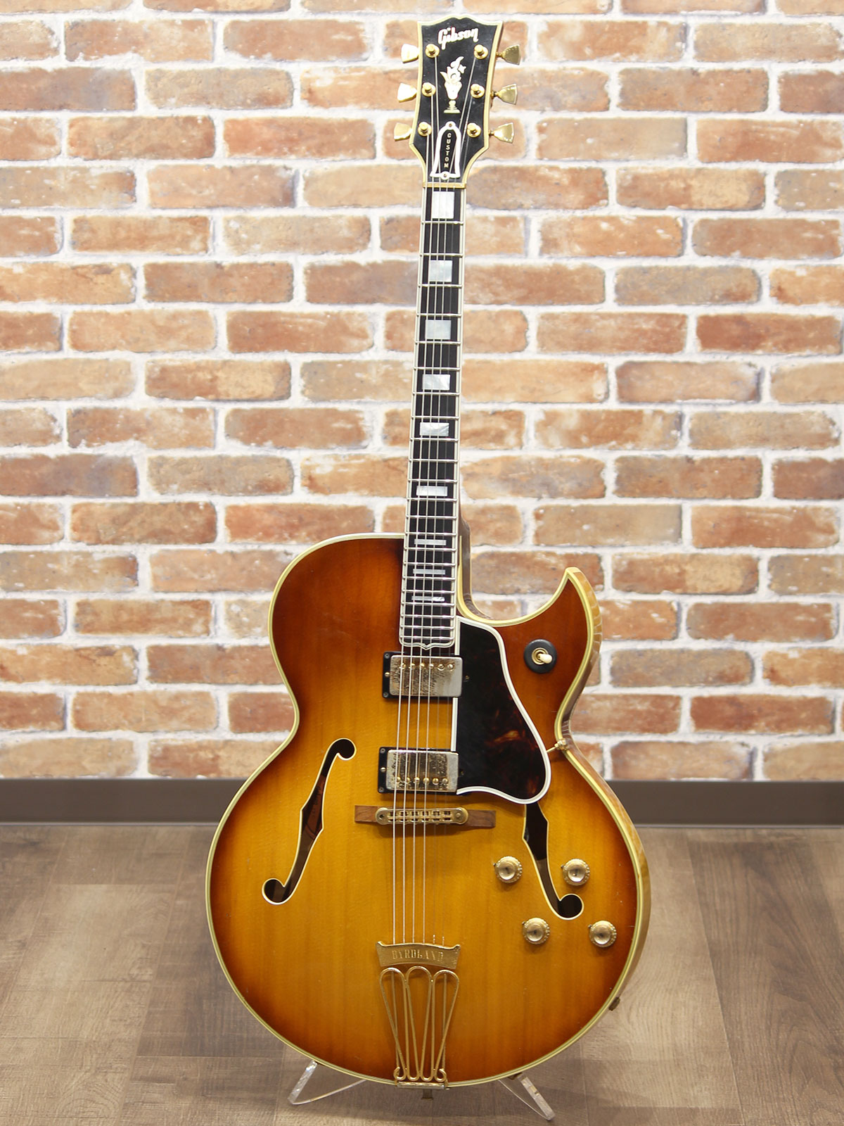Gibson 1962-63 Byrdland ” owned by Jim Messina” - 13.jpg