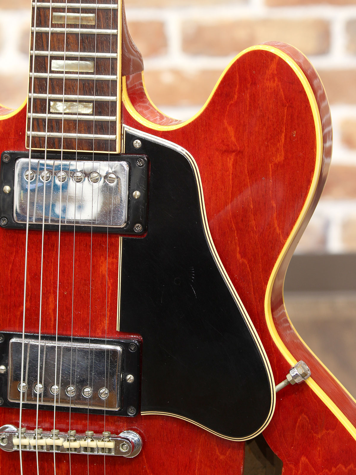 Gibson 1966 ES-335 - 15.jpg