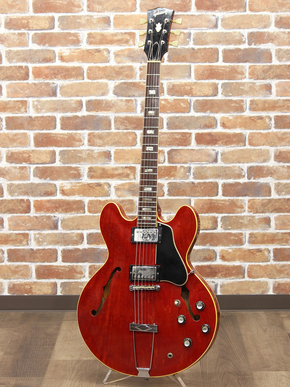 Gibson 1966 ES-335 - 9.jpg